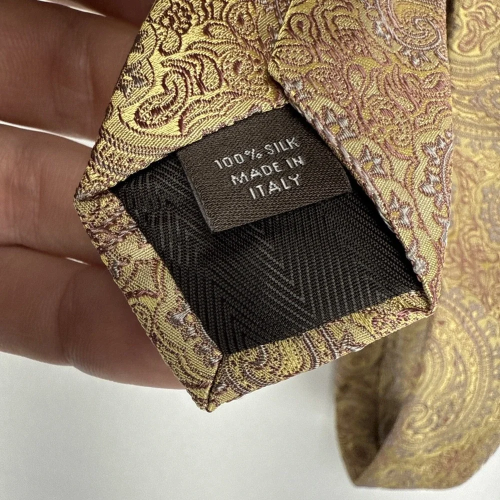 Joseph Abboud Men's Yellow & Silver & Red Paisley Silk‎ Neck Tie $118
